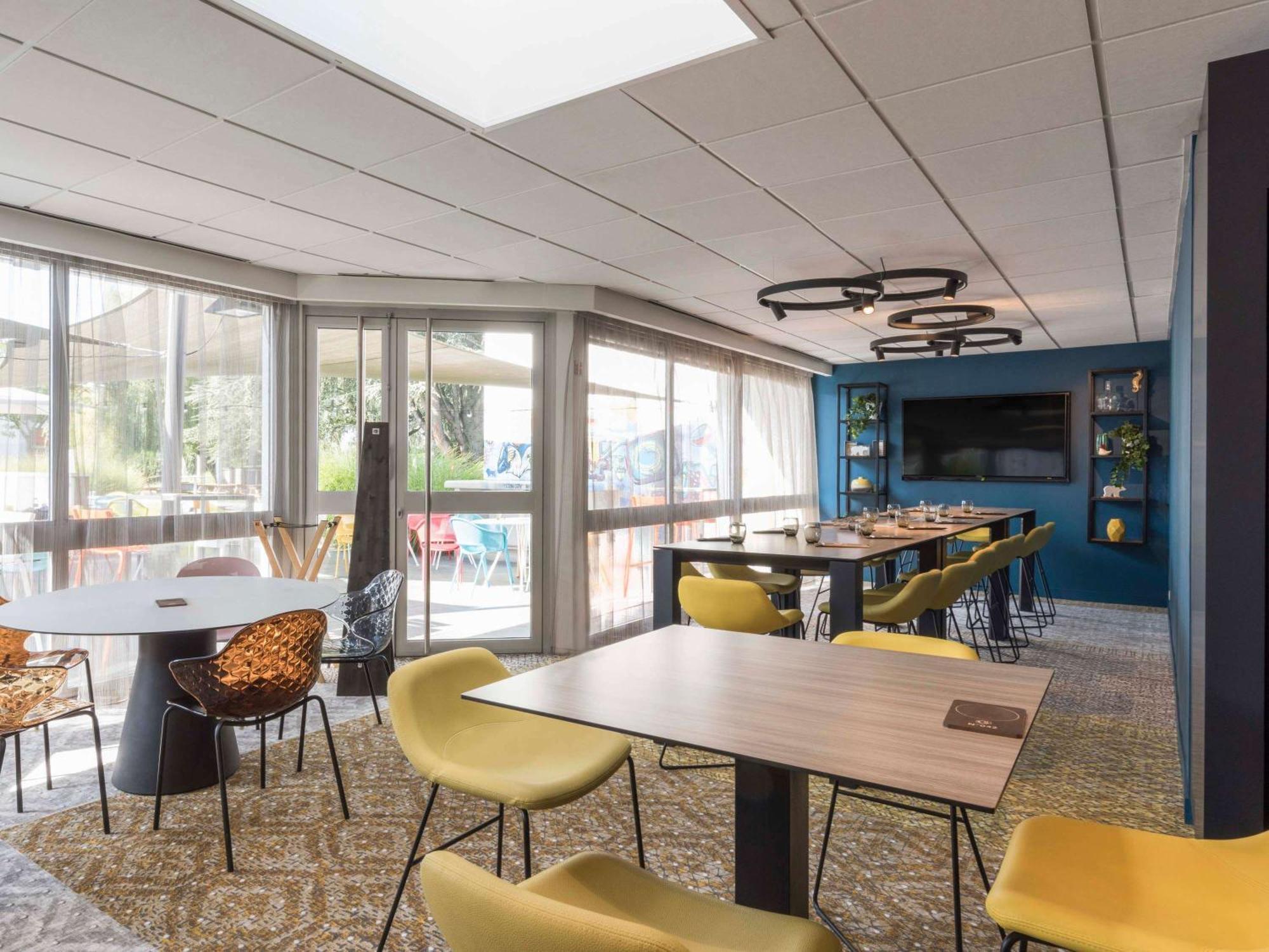 Novotel Lyon Bron Meeting & Events Extérieur photo