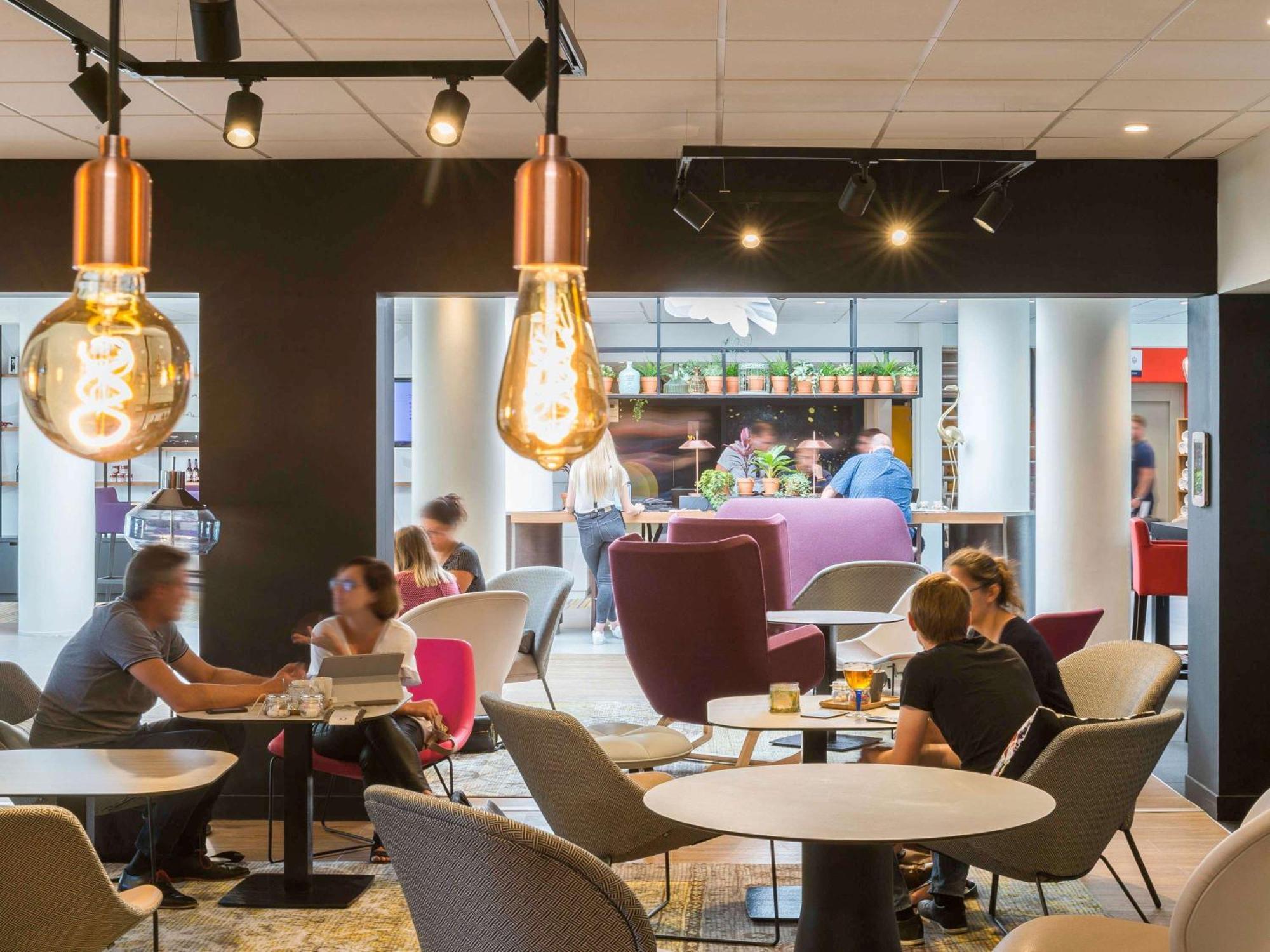Novotel Lyon Bron Meeting & Events Extérieur photo